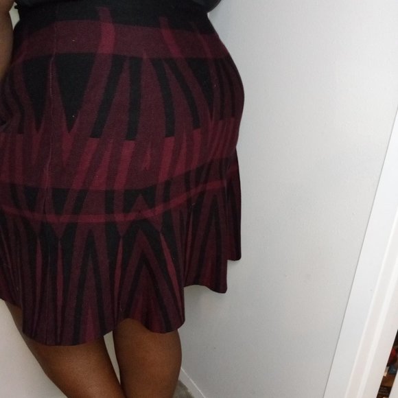 Plaid Burgundy Swing Midi Skirt - Picture 2 of 2